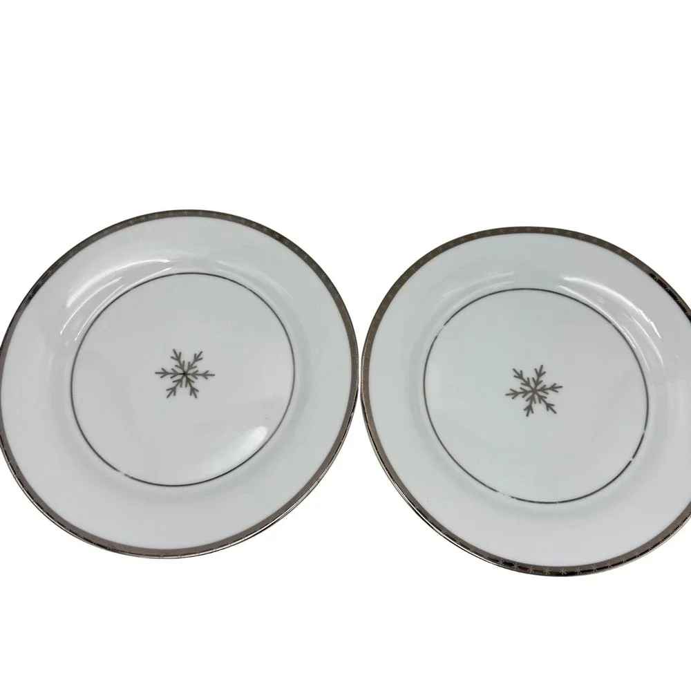 (9) Target‎ First Frost Snowflake Salad Plates Christmas Holiday Winter 9